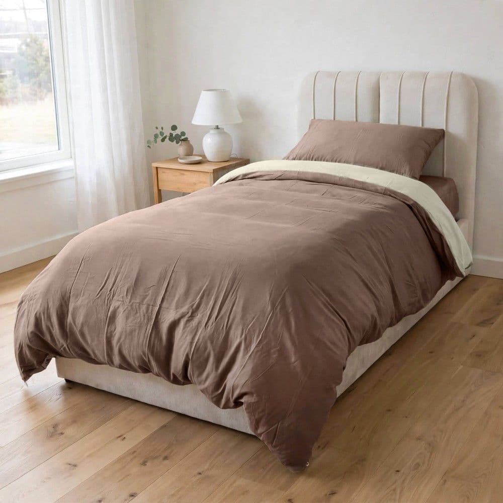 Çarçaf set+këllëf jorgani, tek, 100% poliestër, bezhë/kafe, 160x240 cm (pa llastik); 50x80+10 cm (me llastik); 160x240 cm (këllëf jorgani)