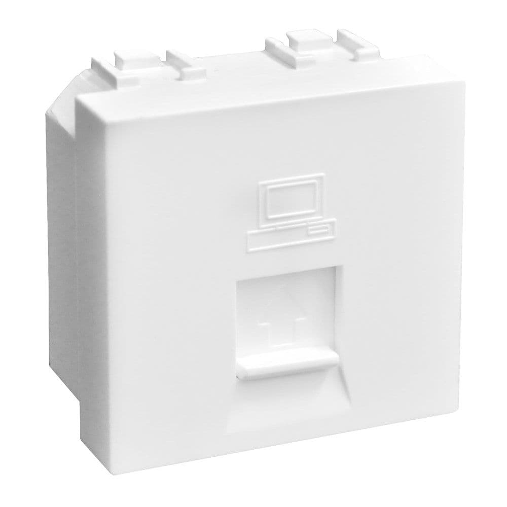 Prize kompjueteri RJ45 ngjyre e bardhe